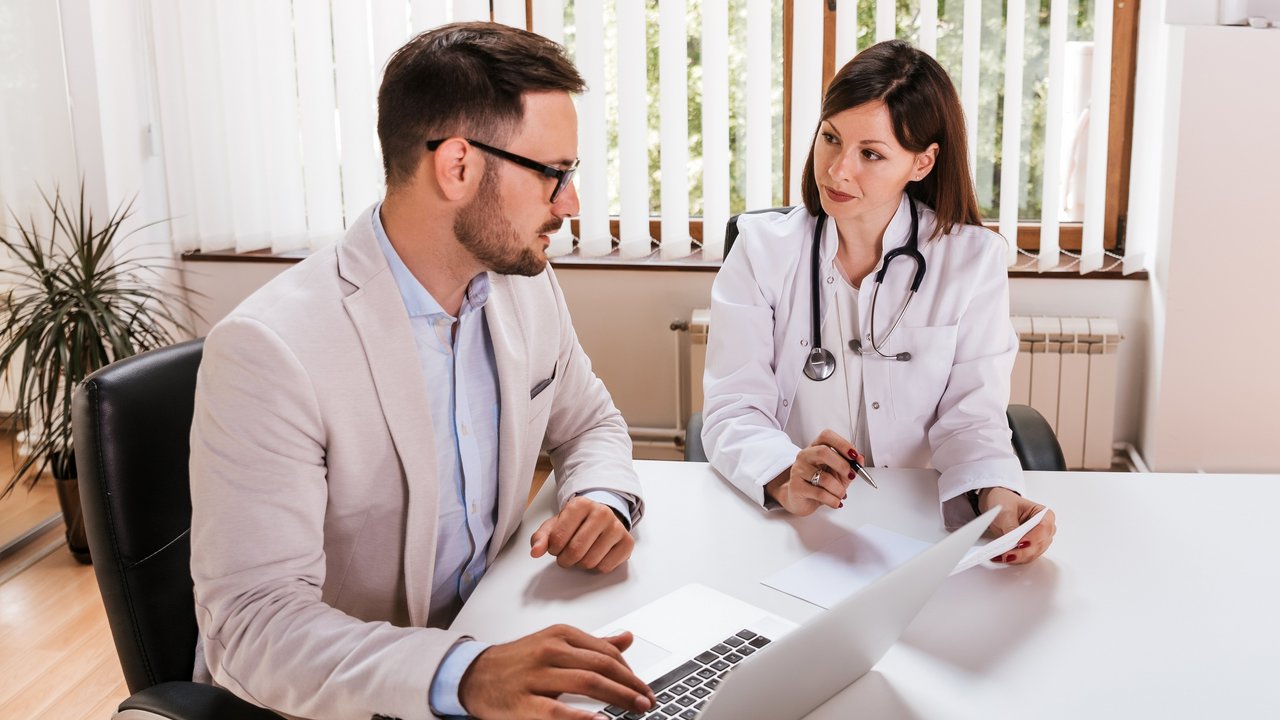 Umschulung Von Mfa Zur Kauffrau Im Gesundheitswesen Umschulung Kauffrau im Gesundheitswesen (IHK) | GPB Berlin